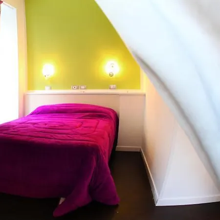 The Fresh Glamour 3* Napoli